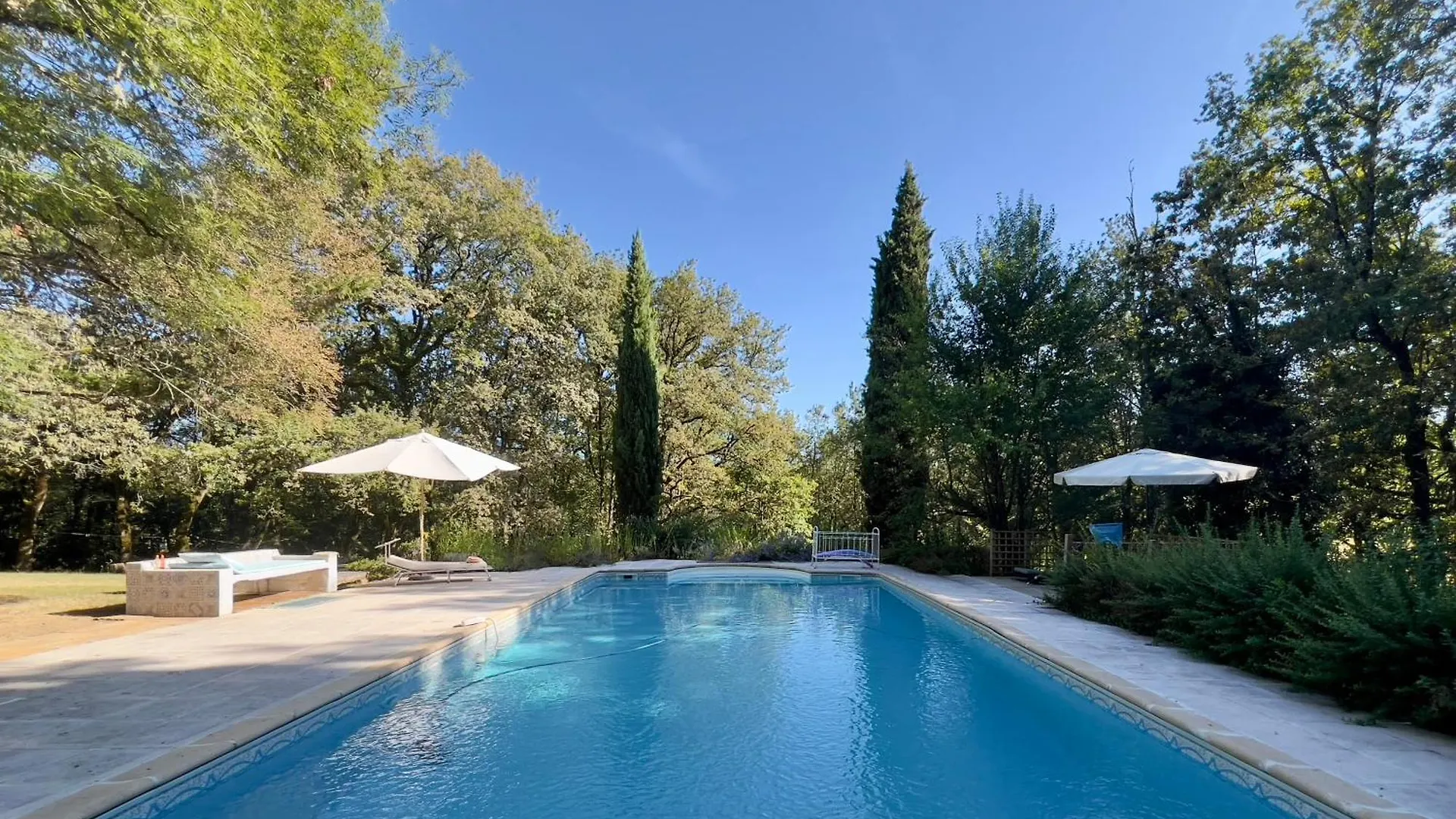 Maison De Caractere Avec Piscine 10 Personnes Martel
